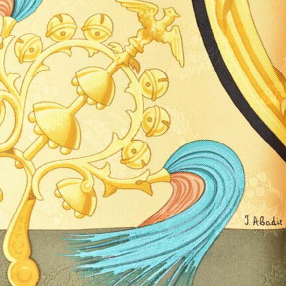 HERMES Green Silk Scarf - Picture 5 of 12